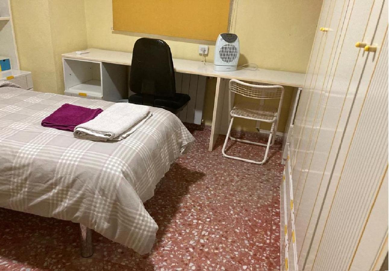 Habitacion En Casa Rural Particular El Palomar Вильена Номер фото